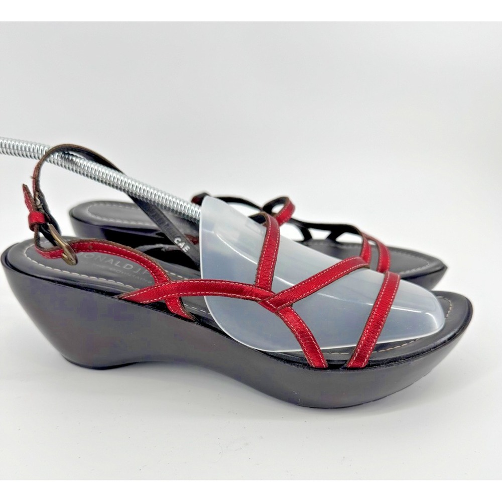 Donald J Pliner Red Metallic Strappy Wedge Sandals Comfort Slingback 9 M Y2K